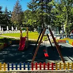 Queen Nelly Park ホテル キテン