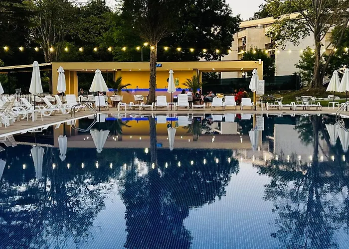 куин нели парк 4* Китен