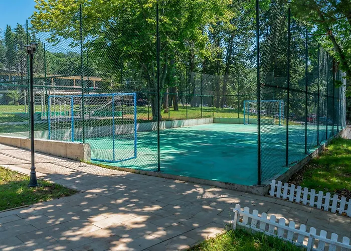 Queen Nelly Park Otel Naousa