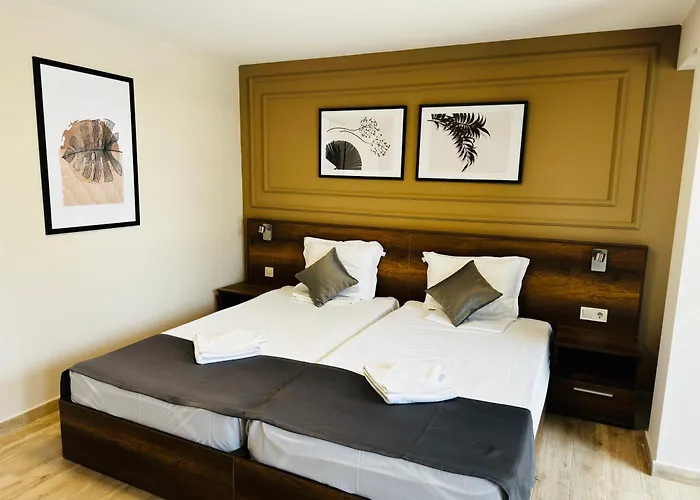 куин нели парк Китен